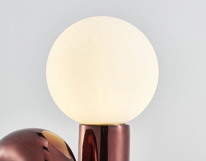 Sculptural curve lamp