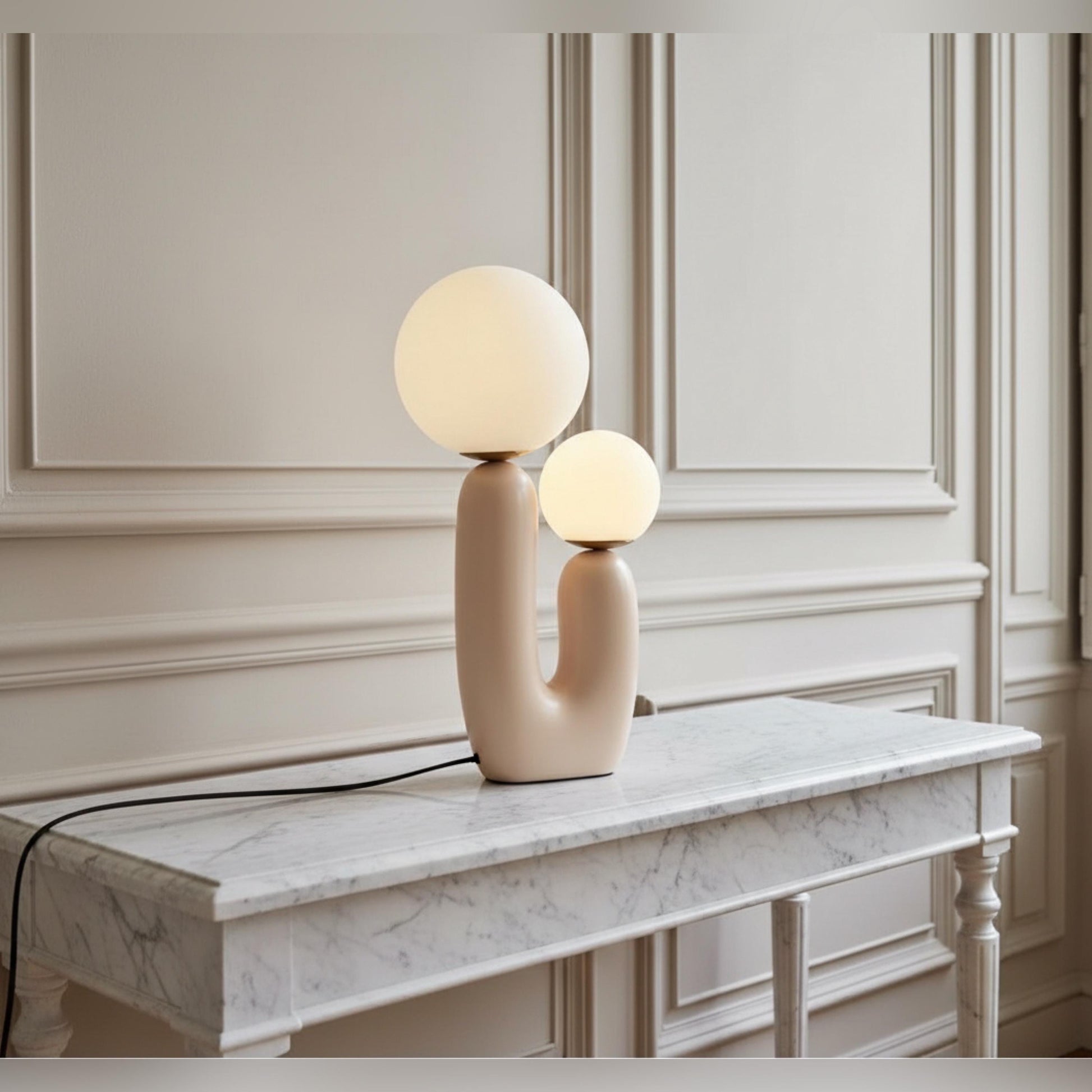 Modern organic table lamp design showcasing artisan ceramic craftsmanship